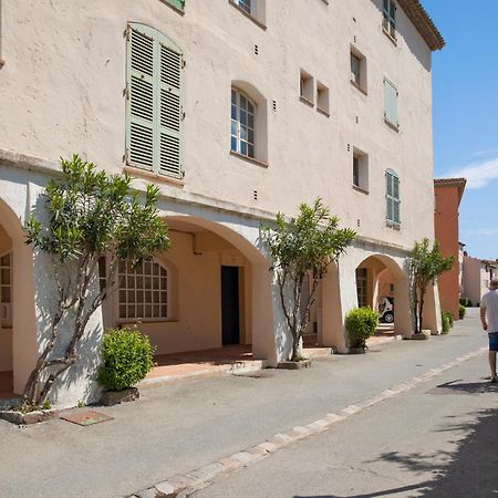 Appartement 30 M De La Plage Grimaud Buitenkant foto