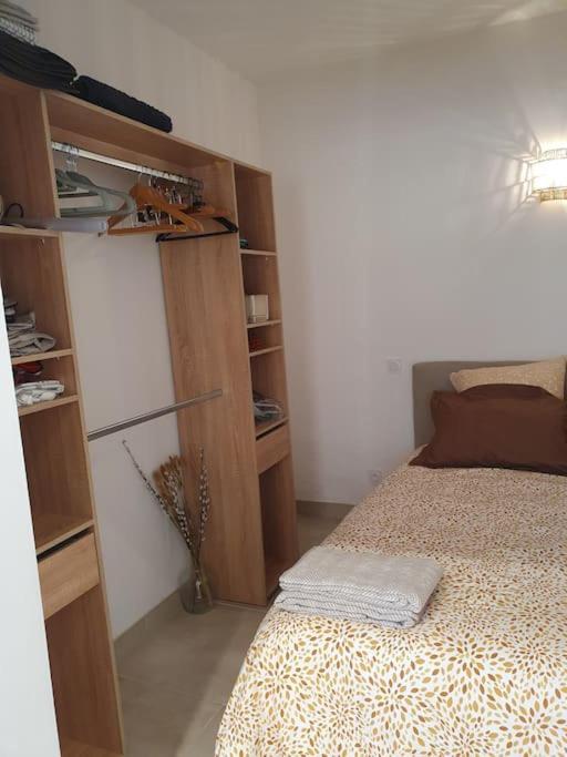 Appartement 30 M De La Plage Grimaud Buitenkant foto