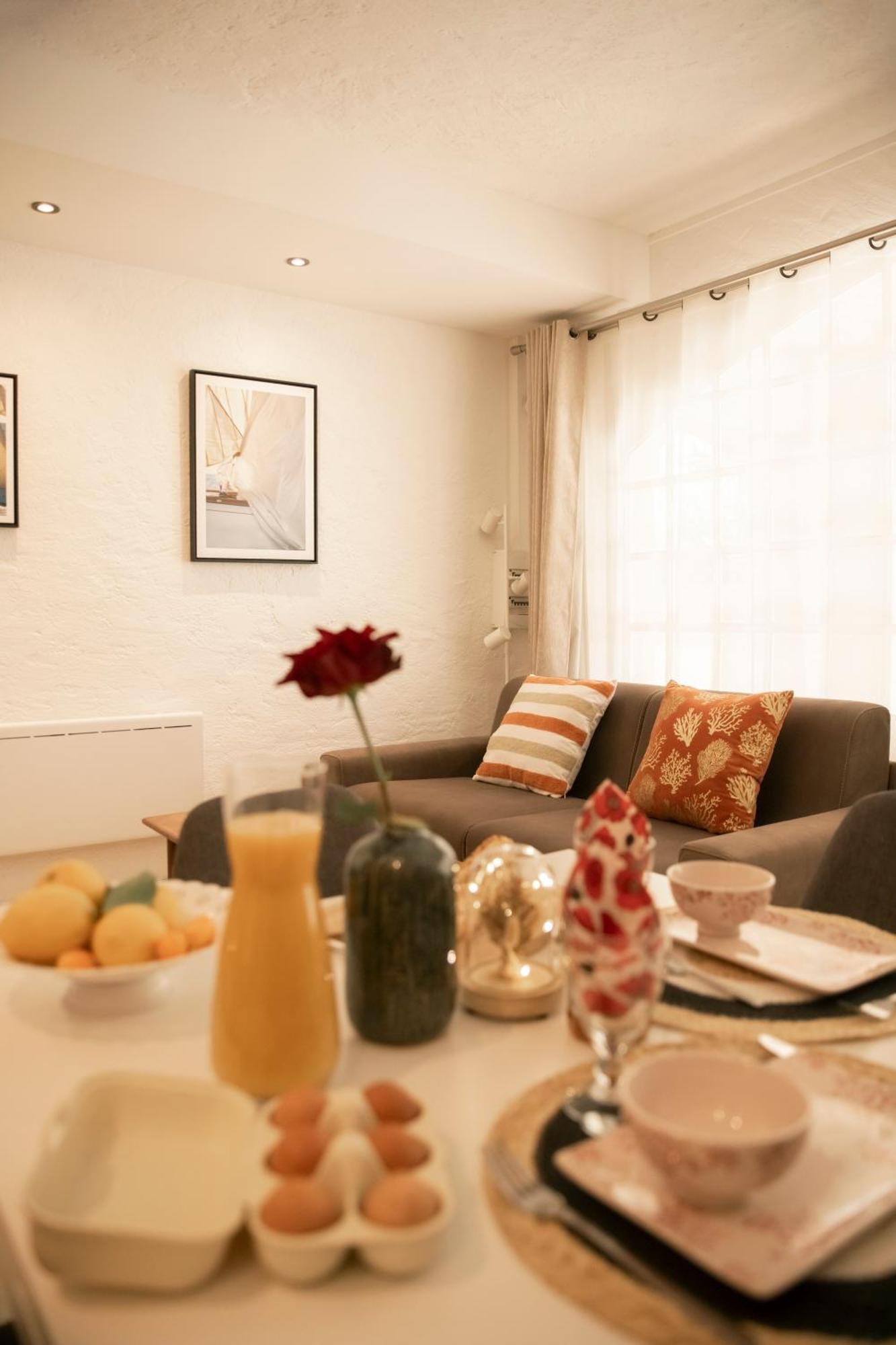 Appartement 30 M De La Plage Grimaud Buitenkant foto